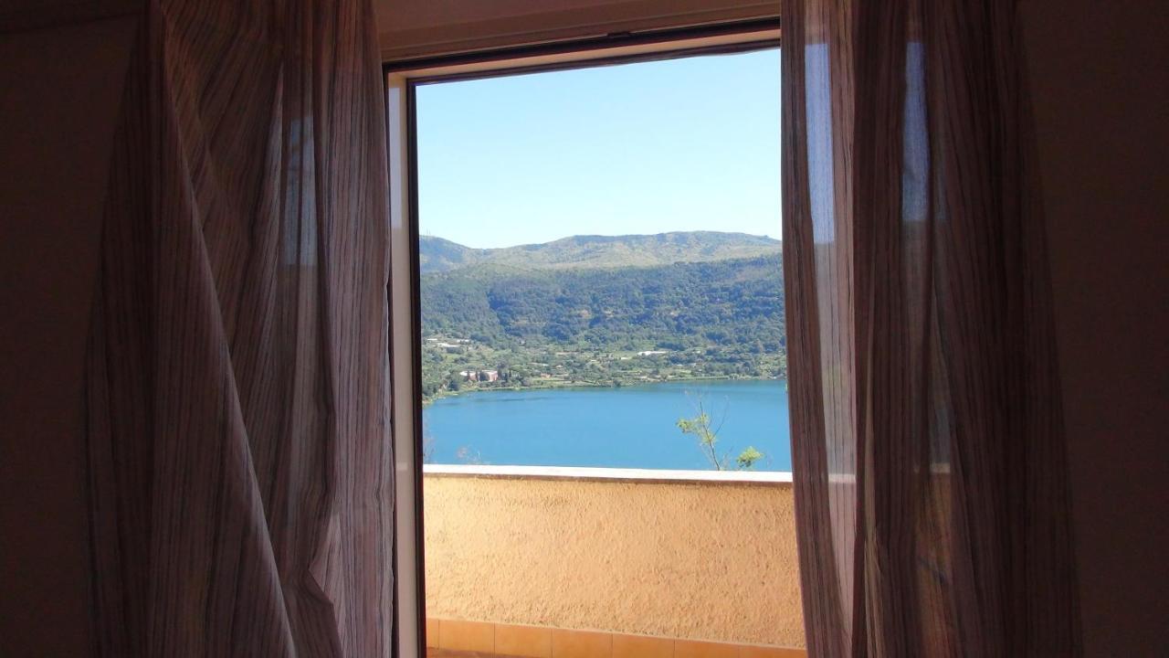 Appartamento Vista Lago Genzano di Roma Ngoại thất bức ảnh